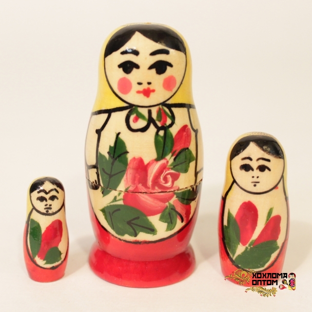 Matryoshka traditional (3 dolls)